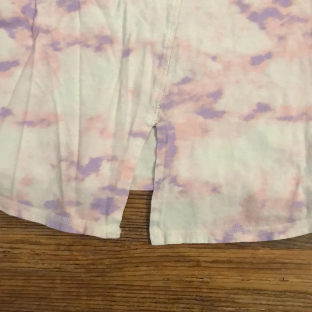 Old Navy l White Purple Tie Dye Glitter Sunbeams & Daydreams Top